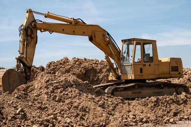 excavator, construction site, vehicle, construction work, construction machine, work, chain drive, crawler, shovel, tracked vehicle, floor, overburden, excavator, excavator, excavator, excavator, excavator, construction site, construction site, construction site, construction site, construction work, work, work, shovel, shovel, floor, floor. Building through a Canadian winter, from first frost to spring thaw