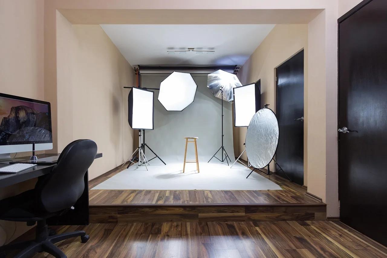 photo studio, home studio, photography, lighting, reflectors, soft box, mac, reflector, wood, chair, door, light, photo studio, photo studio, photo studio, photo studio, photo studio, home studio. Backyard Studio Makeovers: Space-Saving Ideas