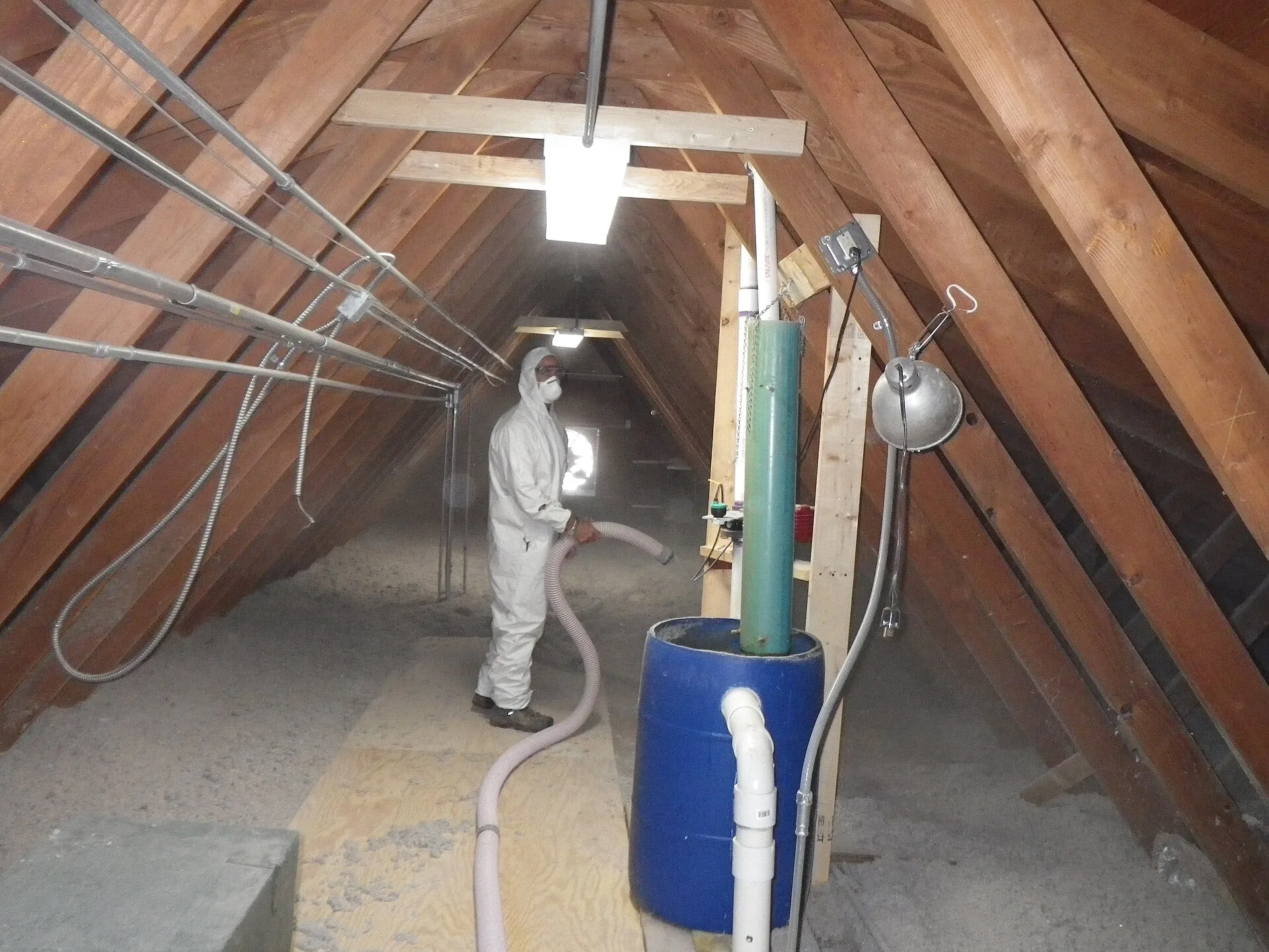Cellulose insulation is blown in the attic by hatchery staff to increase energy efficiency Photo: Rob Holm / USFWS. Roof, wall or floor: matching studio insulation systems to the assembly